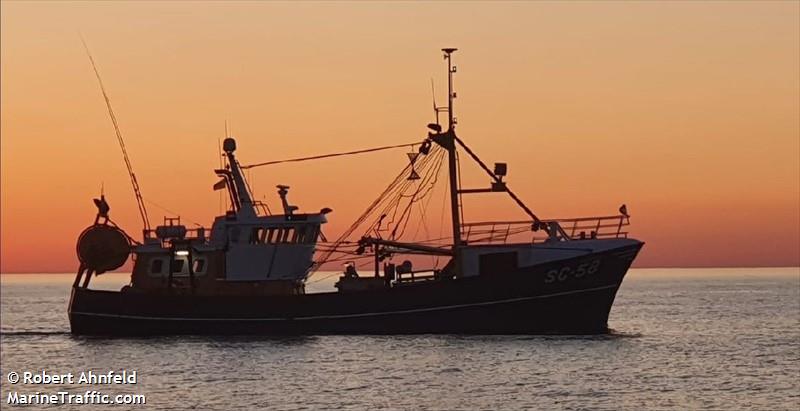 heimdall (Fishing Vessel) - IMO 8432340, MMSI 211670320, Call Sign DKBJ2 under the flag of Germany