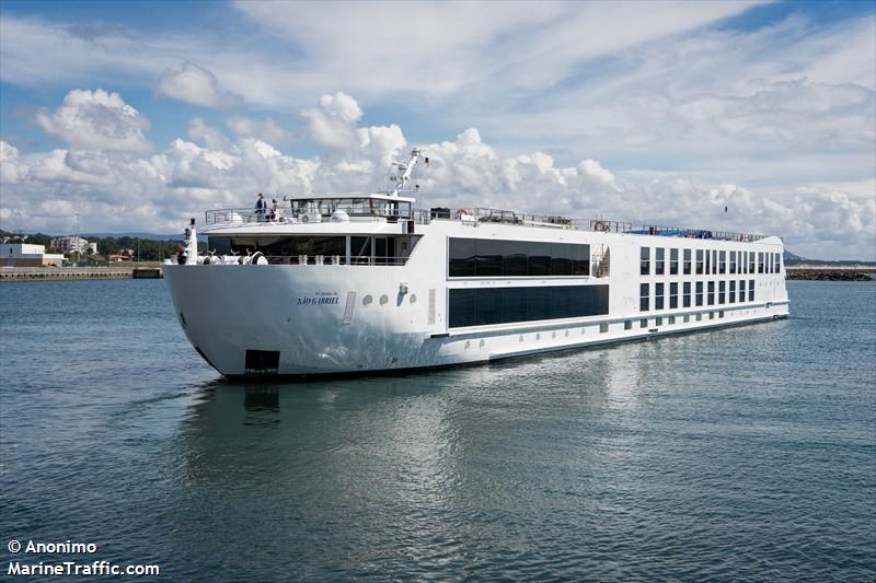 sao gabriel (Passenger ship) - IMO , MMSI 263753860, Call Sign CSHG9 under the flag of Portugal