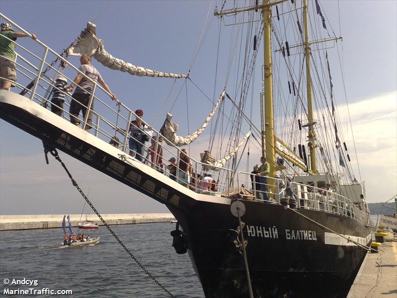 yunyi baltiets (Sailing Vessel) - IMO 8827038, MMSI 273414310, Call Sign UFWT under the flag of Russia