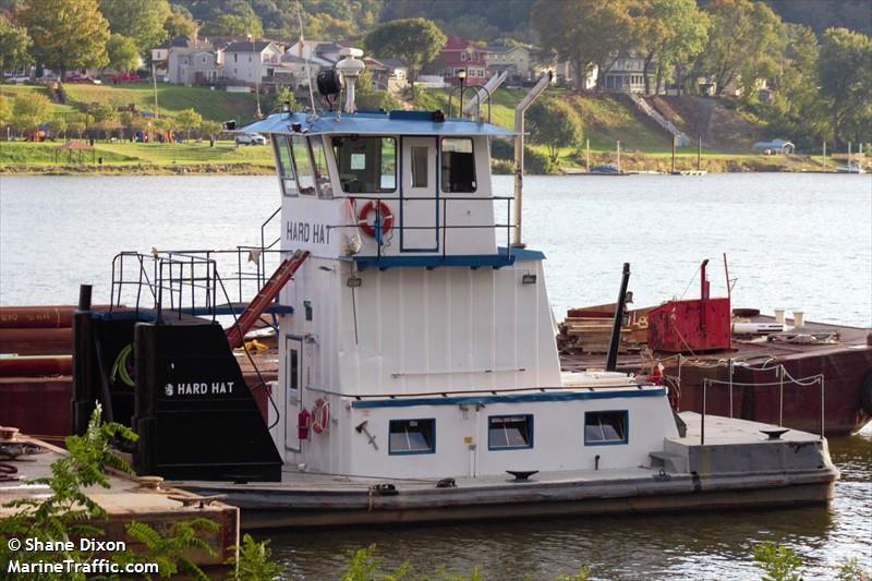 hard hat (Towing vessel) - IMO , MMSI 367401620, Call Sign WDE8107 under the flag of United States (USA)