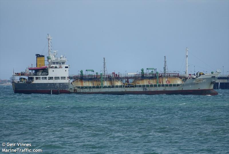 pilatus 40 (LPG Tanker) - IMO 9078660, MMSI 567002810, Call Sign HSB7460 under the flag of Thailand