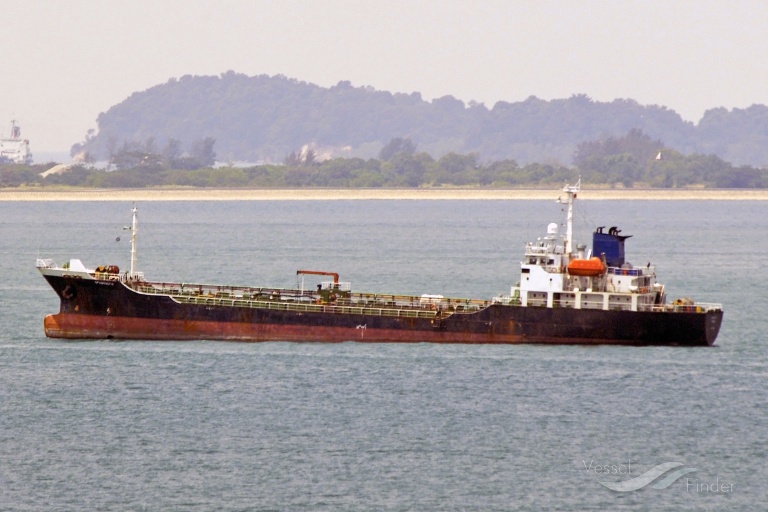 athe nova (Bitumen Tanker) - IMO 9188116, MMSI 613003810, Call Sign TJMC138 under the flag of Cameroon
