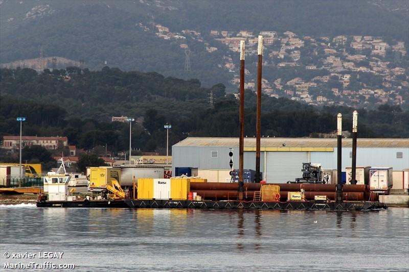 le saint clair (Tug) - IMO , MMSI 227704290, Call Sign FGF2674 under the flag of France