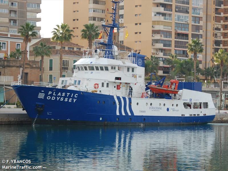 plastic odyssey (Research Vessel) - IMO 7360655, MMSI 228379700, Call Sign FLXO under the flag of France