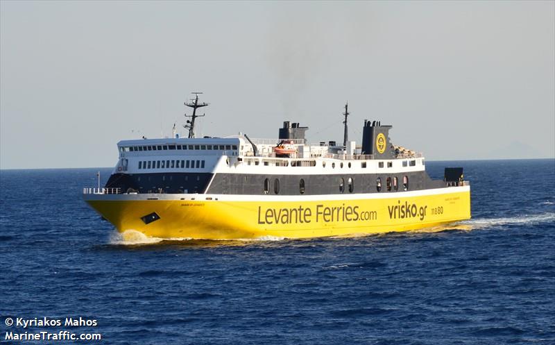 mare di levante (Passenger/Ro-Ro Cargo Ship) - IMO 8405191, MMSI 240015000, Call Sign SXDY under the flag of Greece