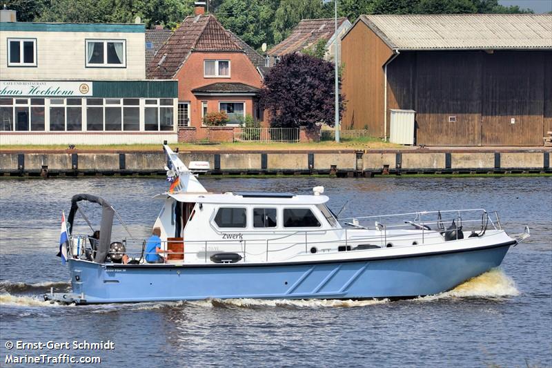 zwerk (Pleasure craft) - IMO , MMSI 244100668, Call Sign PD5302 under the flag of Netherlands
