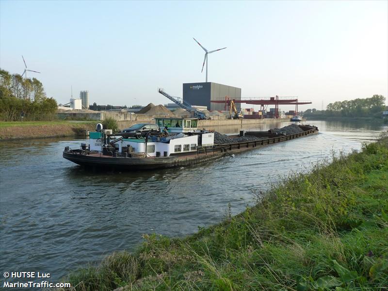 helena (Cargo ship) - IMO , MMSI 244690918, Call Sign PG4717 under the flag of Netherlands