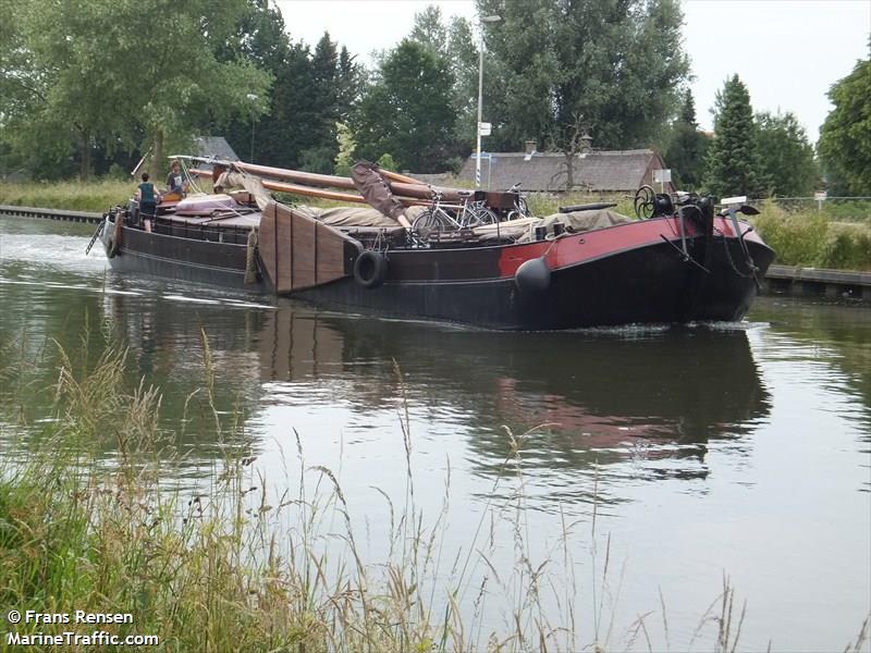 johannes (Pleasure craft) - IMO , MMSI 244750283, Call Sign PE3711 under the flag of Netherlands