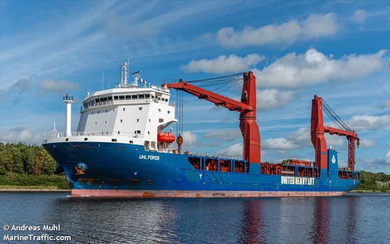 uhl force (Heavy Load Carrier) - IMO 9892494, MMSI 255806343, Call Sign CQEC4 under the flag of Madeira