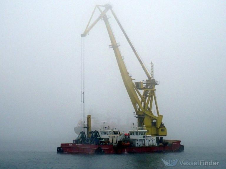 expert 1 (Crane Ship) - IMO 9698408, MMSI 273369490, Call Sign UBEM6 under the flag of Russia