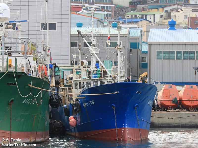 koral star (Fishing Vessel) - IMO 8863056, MMSI 273455240, Call Sign UGPI under the flag of Russia