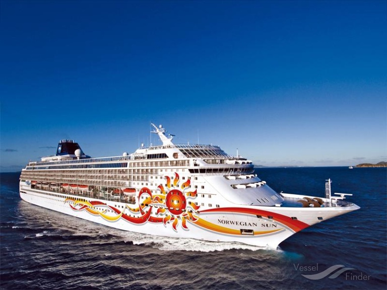 norwegian sun (Passenger (Cruise) Ship) - IMO 9218131, MMSI 311109000, Call Sign C6RN3 under the flag of Bahamas