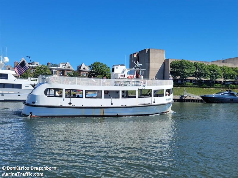 island beach (Passenger ship) - IMO , MMSI 367149980, Call Sign WT7572 under the flag of United States (USA)