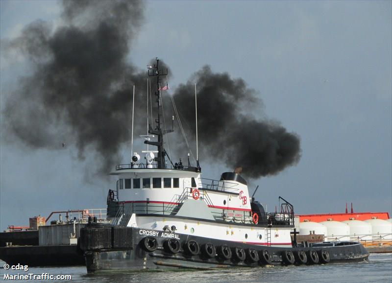 crosby admiral (Tug) - IMO 8213029, MMSI 367441390, Call Sign WDF3563 under the flag of United States (USA)