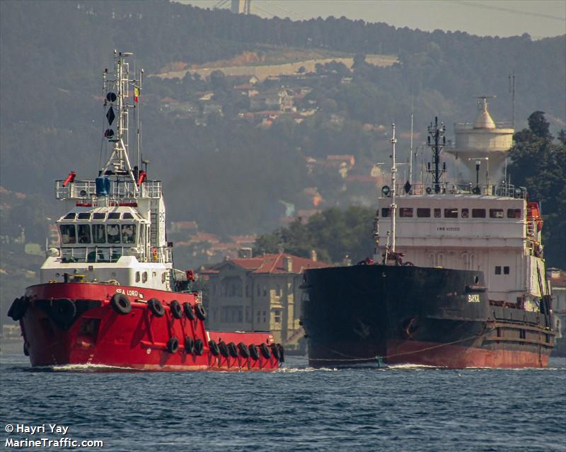 sea lord (Tug) - IMO 8325119, MMSI 375866000, Call Sign J8B5997 under the flag of St Vincent & Grenadines