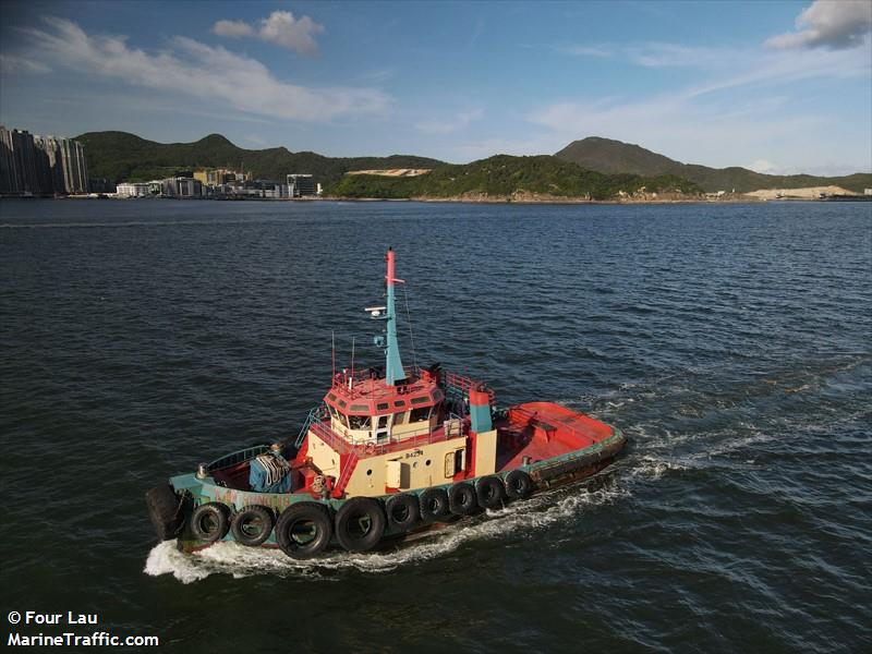 kam hung 18 (Towing vessel) - IMO , MMSI 477996325, Call Sign VRS5580 under the flag of Hong Kong