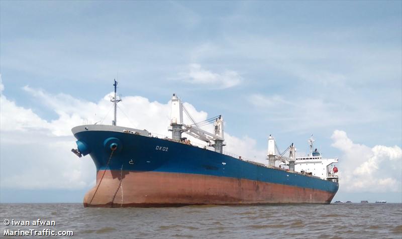 dk 02 (Bulk Carrier) - IMO 9154555, MMSI 525003660, Call Sign YBKH2 under the flag of Indonesia