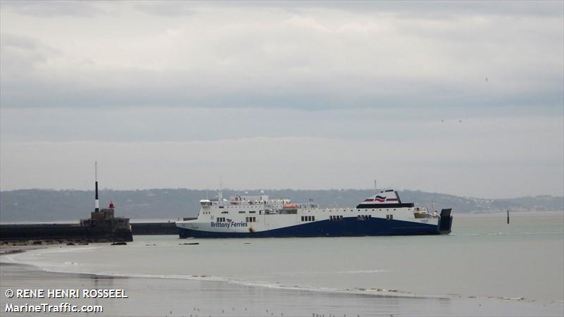 stena livia (Passenger/Ro-Ro Cargo Ship) - IMO 9420423, MMSI 212940000, Call Sign 5BTJ5 under the flag of Cyprus