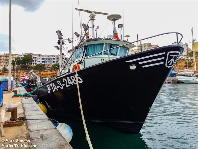 hermanos brull vila (Fishing vessel) - IMO , MMSI 224016630, Call Sign EA8456 under the flag of Spain