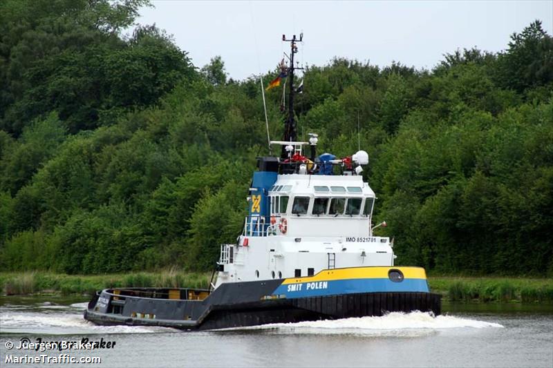 polen (Tug) - IMO 8521701, MMSI 245085000, Call Sign PHOZ under the flag of Netherlands