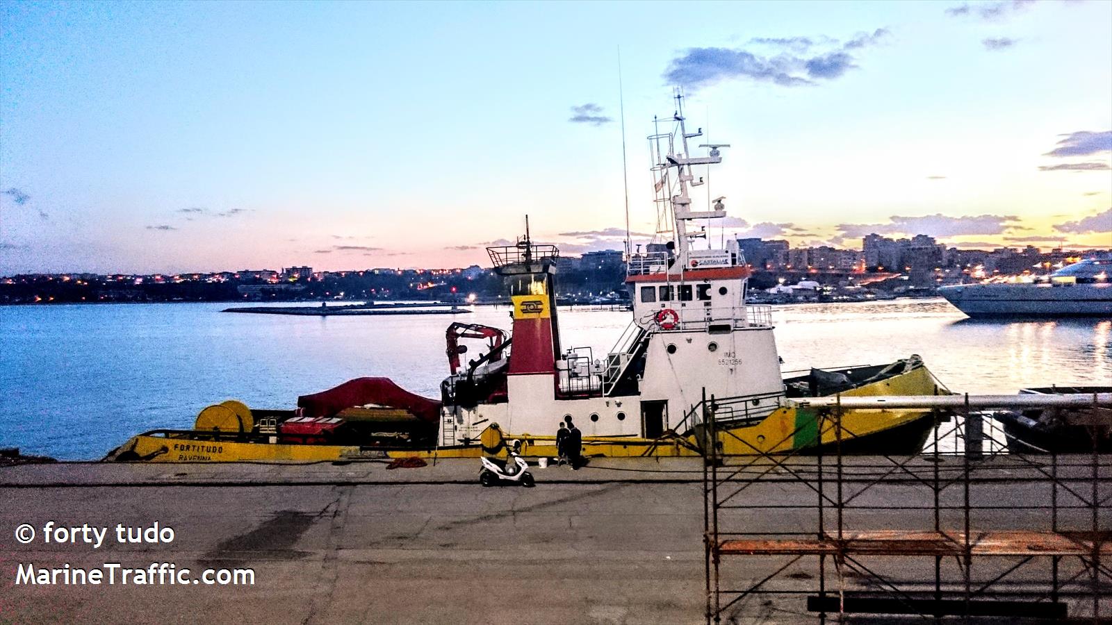 fortitudo (Tug) - IMO 8521256, MMSI 247018200, Call Sign IXSZ under the flag of Italy