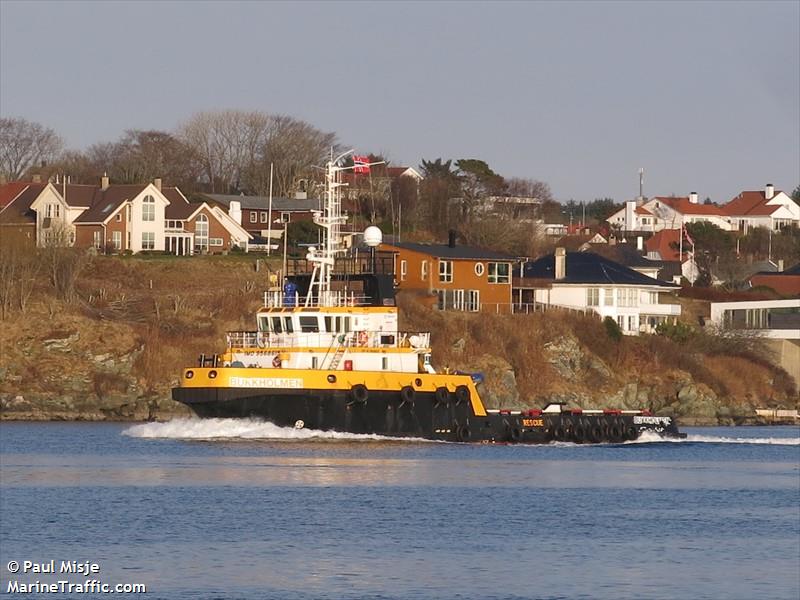 bukkholmen (Tug) - IMO 9568615, MMSI 258006830, Call Sign LGUC under the flag of Norway