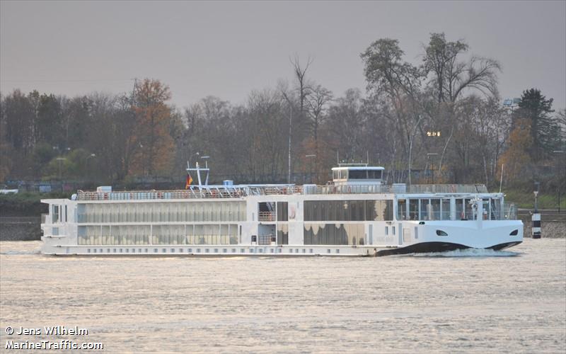 viking kvasir (Passenger ship) - IMO , MMSI 269057476, Call Sign HE 7476 under the flag of Switzerland