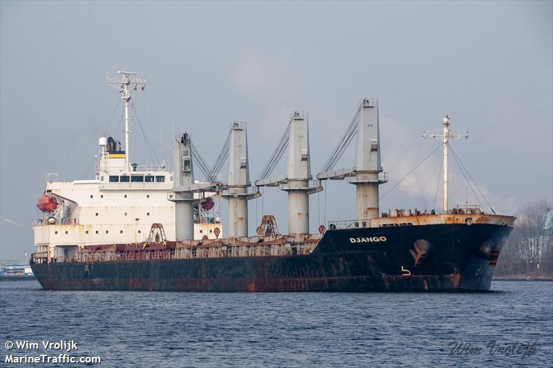 django (Tanker) - IMO , MMSI 272739000, Call Sign UUAZ6 under the flag of Ukraine