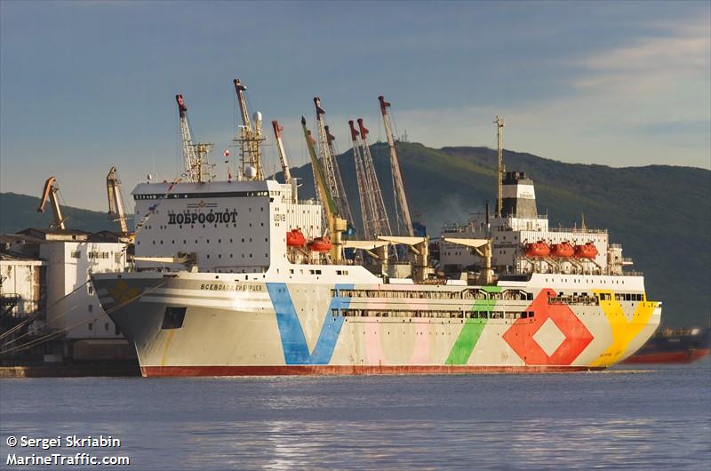 vsevolod sibirtsev (Fish Factory Ship) - IMO 8610277, MMSI 273812710, Call Sign UDVB under the flag of Russia