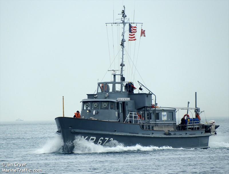 pride of michigan (Diving ops) - IMO , MMSI 338078958 under the flag of USA