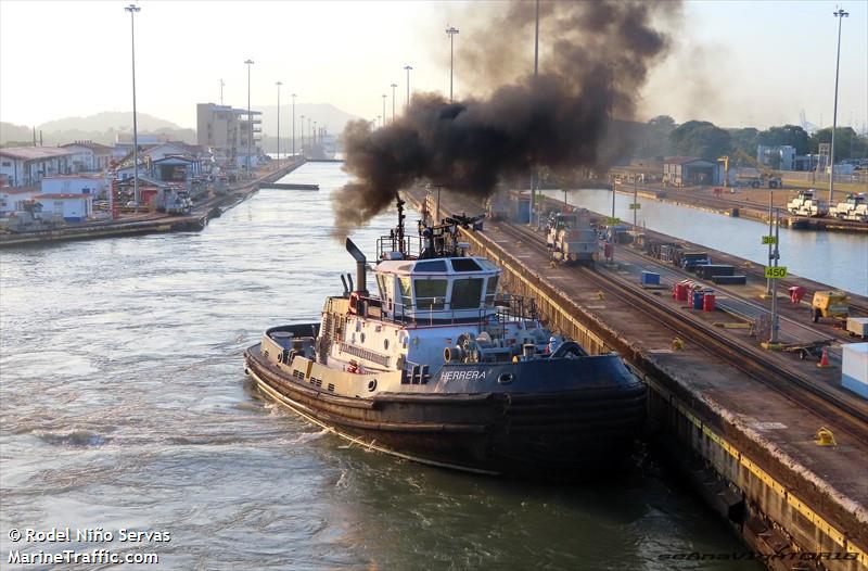 herrera (Tug) - IMO , MMSI 351069000, Call Sign TUG)HE under the flag of Panama