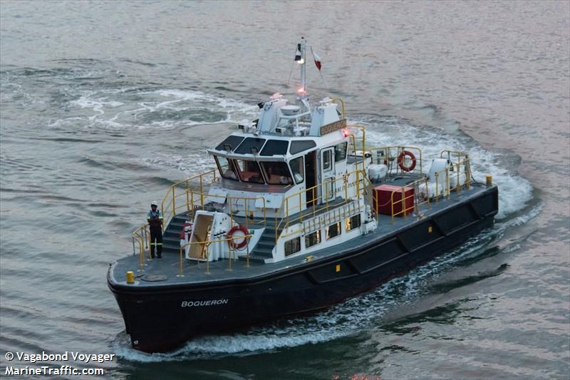 boqueron (Passenger ship) - IMO , MMSI 374744000, Call Sign LAU)BOQ under the flag of Panama
