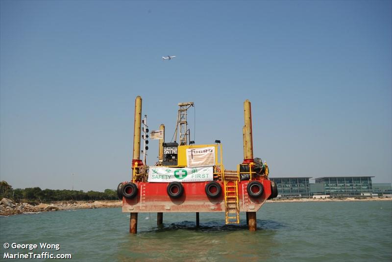 snipe (Cargo ship) - IMO , MMSI 477995345, Call Sign VRS4714 under the flag of Hong Kong