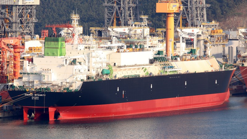energy integrity (LNG Tanker) - IMO 9859739, MMSI 538008877, Call Sign V7A2861 under the flag of Marshall Islands