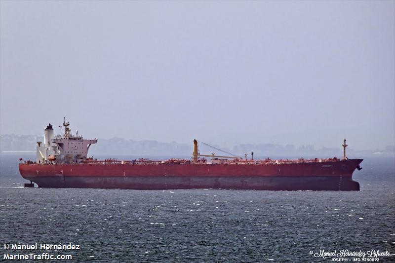 joseph (Crude Oil Tanker) - IMO 9250892, MMSI 574005180, Call Sign XVJC7 under the flag of Vietnam