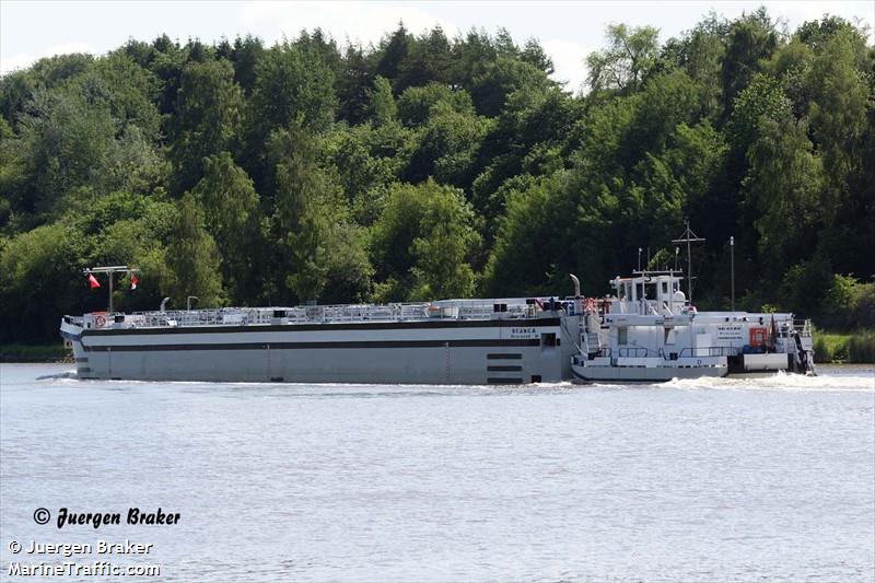 suanca (Tanker) - IMO , MMSI 211508440, Call Sign DK5928 under the flag of Germany