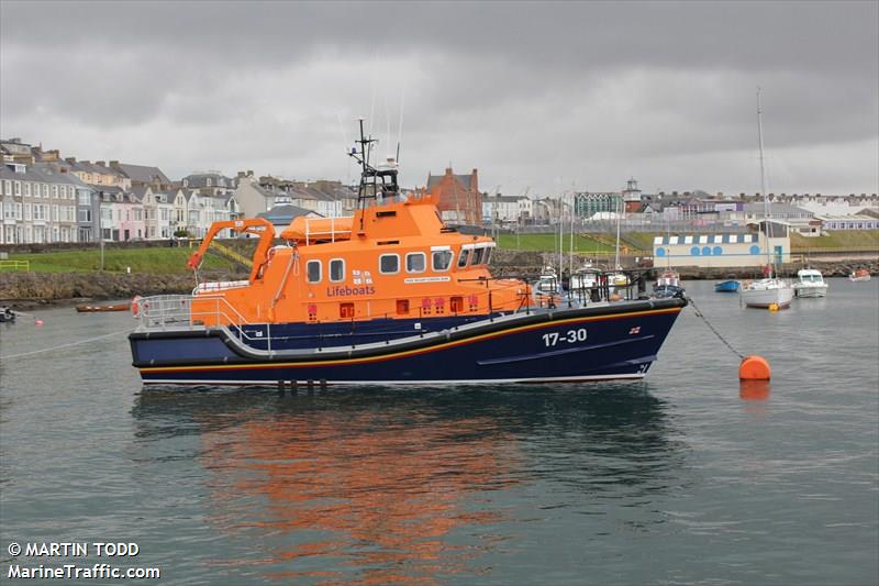 rnli lifeboat 17-30 (SAR) - IMO , MMSI 232004409, Call Sign MBEB under the flag of United Kingdom (UK)