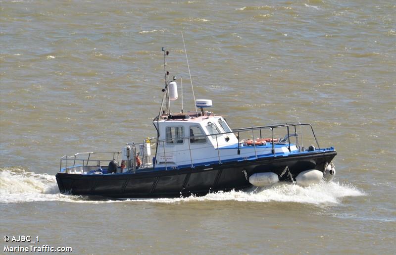 predator 3 (Passenger ship) - IMO , MMSI 235001996, Call Sign MDYD9 under the flag of United Kingdom (UK)