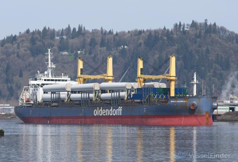 edward oldendorff (General Cargo Ship) - IMO 9702613, MMSI 255806483, Call Sign CQET8 under the flag of Madeira