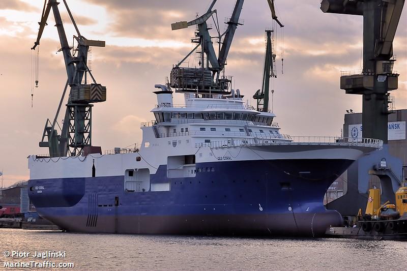 hermit protector (Offshore Tug/Supply Ship) - IMO 9665126, MMSI 257738000, Call Sign LAMN8 under the flag of Norway