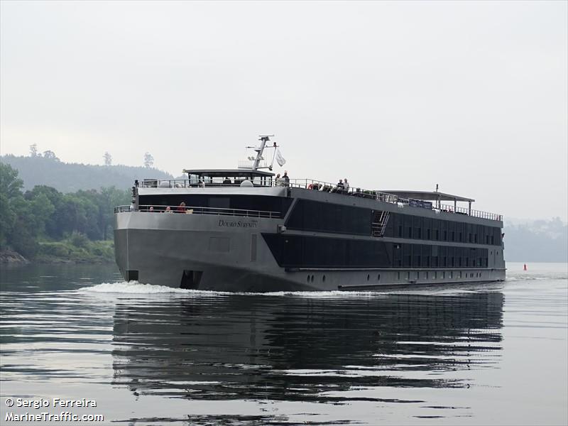 douro serenity (Passenger ship) - IMO , MMSI 263673934, Call Sign CSZE8 under the flag of Portugal