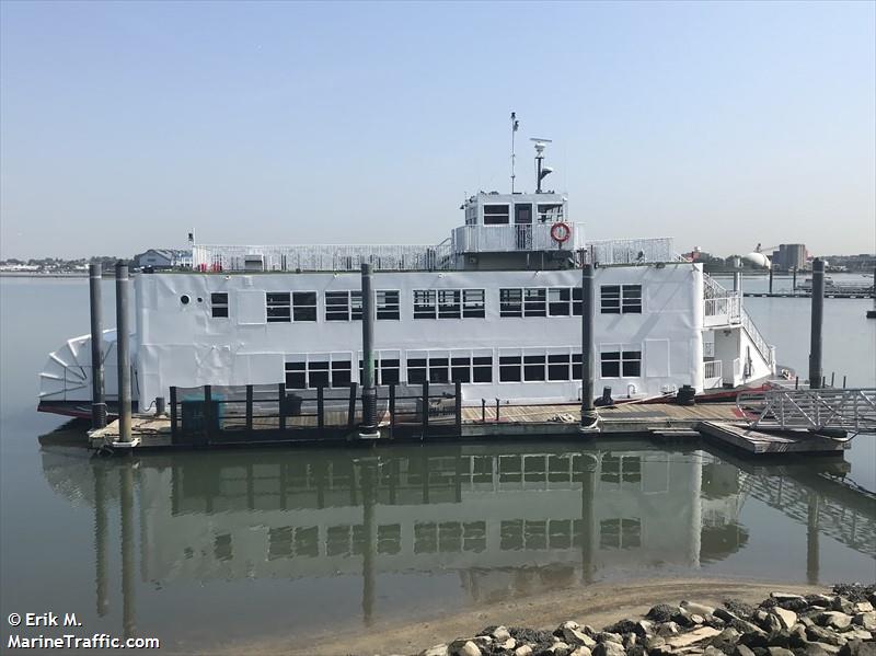 paddlewheel queen (Passenger ship) - IMO , MMSI 367693640, Call Sign WDI3950 under the flag of United States (USA)