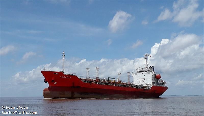 mt.arcadia (Chemical/Oil Products Tanker) - IMO 9159294, MMSI 525015896, Call Sign PNYT under the flag of Indonesia