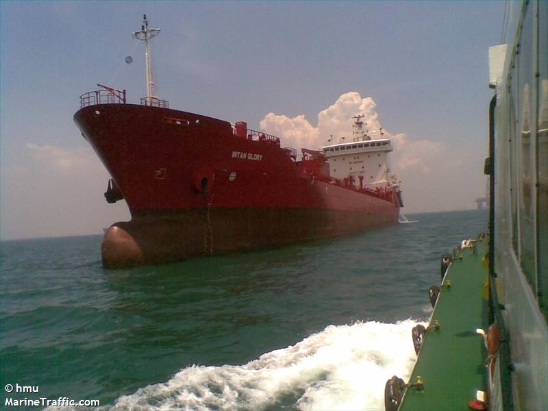 intan glory (Oil Products Tanker) - IMO 9358814, MMSI 564195000, Call Sign 9V8127 under the flag of Singapore
