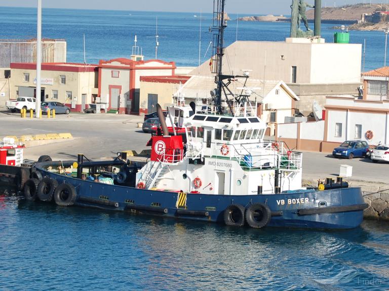 vb boxer (Tug) - IMO 8207680, MMSI 225439000, Call Sign EACE under the flag of Spain