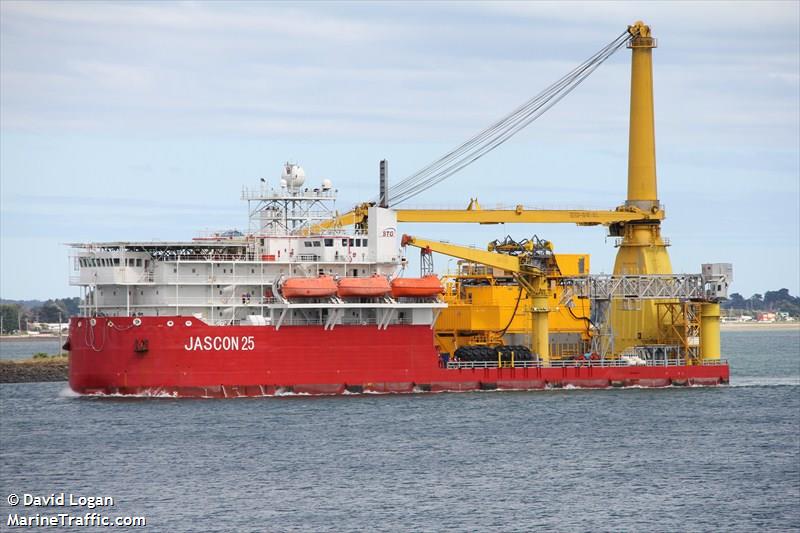 telford 25 (Pipe Layer) - IMO 8770106, MMSI 236478000, Call Sign ZDIS3 under the flag of Gibraltar