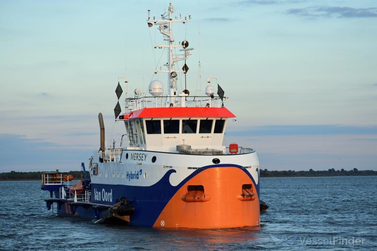 mersey (Dredger) - IMO 9904950, MMSI 246262000, Call Sign PDTZ under the flag of Netherlands