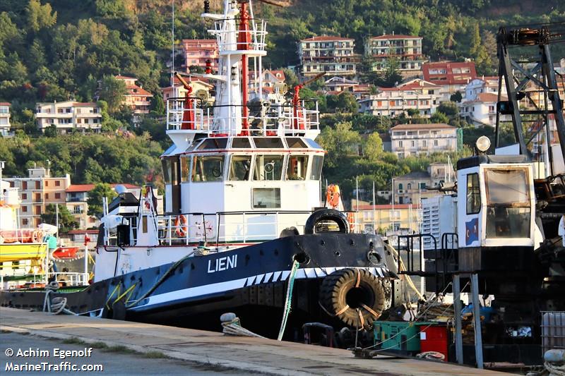 lieni (Tug) - IMO 8922333, MMSI 256000370, Call Sign 9H3518 under the flag of Malta