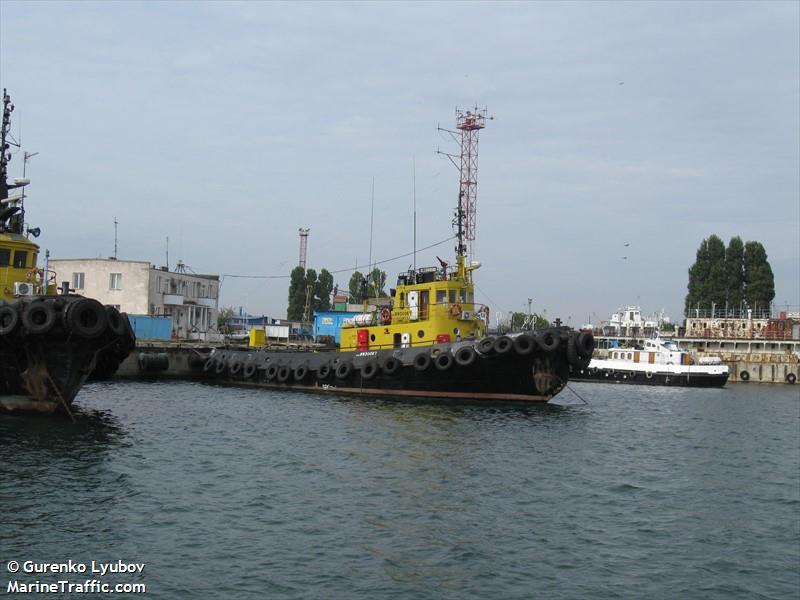 alexandria (Tug) - IMO 8930067, MMSI 272883800 under the flag of Ukraine