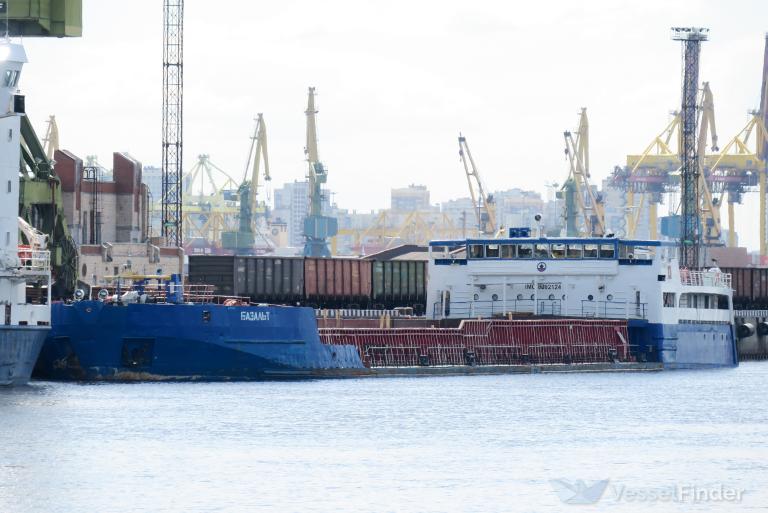 basalt (General Cargo Ship) - IMO 8892124, MMSI 273353960 under the flag of Russia